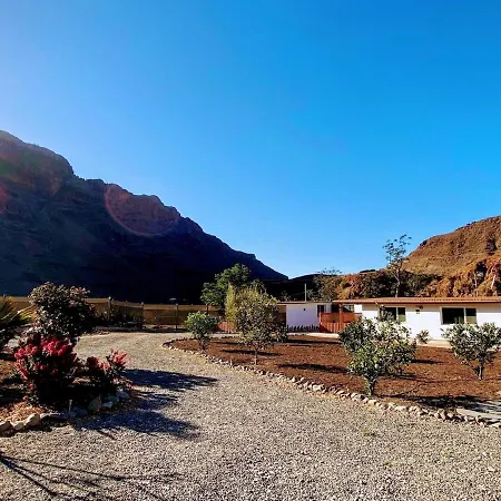 Finca Laxmi * Fátaga